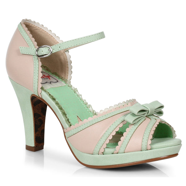 4 Two Toned Peep Toe Sandal With Bow